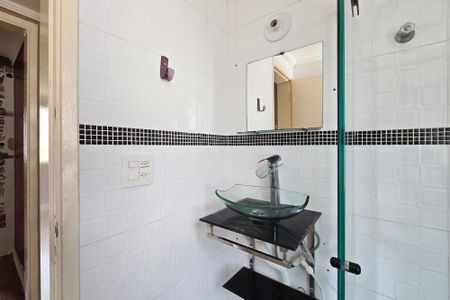 Apartamento para alugar com 60m², 3 quartos e 1 vaga Apartamento para alugar com 60m², 3 quartos e 1 vagaBanheiro Social
