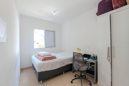 Apartamento à venda com 60m², 2 quartos e 1 vagaQuarto 2