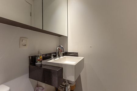 Apartamento para alugar com 46m², 1 quarto e 1 vaga Apartamento para alugar com 46m², 1 quarto e 1 vagaBanheiro