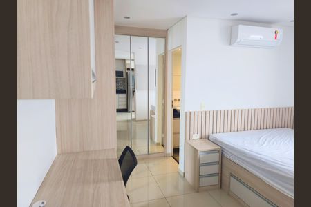 Studio para alugar com 38m², 1 quarto e 1 vaga Studio para alugar com 38m², 1 quarto e 1 vagaQuarto