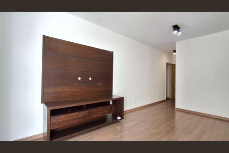 Apartamento para alugar com 1 quarto, 48m² em Taquaral, Campinas