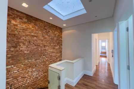 Casa à venda com 236m², 2 quartos e 2 vagasHall