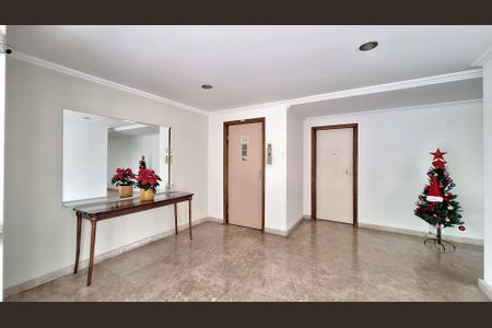Apartamento à venda com 124m², 2 quartos e 1 vagaHall