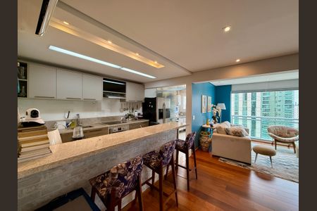 Apartamento para alugar com 86m², 2 quartos e 1 vagaSala 