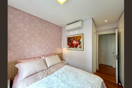 Apartamento para alugar com 86m², 2 quartos e 1 vagaSuíte 1