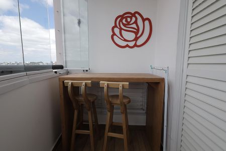 Apartamento à venda com 96m², 3 quartos e 2 vagasSacada Quarto Suíte