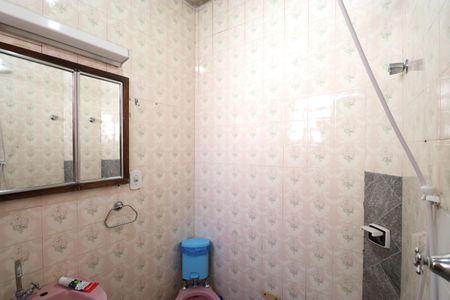 Casa à venda com 150m², 6 quartos e 1 vagaBanheiro da Suíte 1