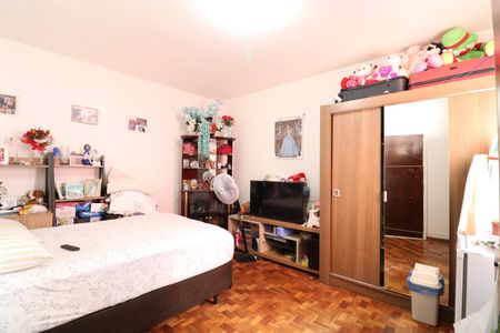 Casa à venda com 150m², 6 quartos e 1 vagaSuíte 1