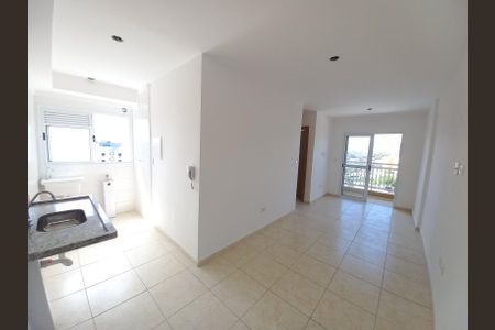 Sala de apartamento para alugar com 2 quartos, 47m² em Parque Sao Vicente, São Vicente