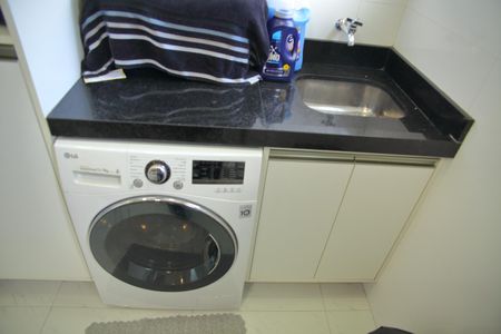 Apartamento à venda com 62m², 2 quartos e 1 vagaÁrea de Serviço