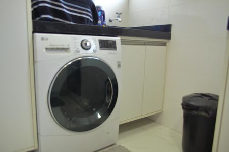 Apartamento à venda com 62m², 2 quartos e 1 vagaÁrea de Serviço