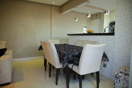 Apartamento à venda com 62m², 2 quartos e 1 vagaSala