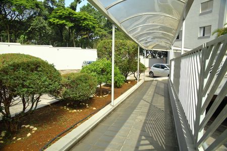 Apartamento à venda com 62m², 2 quartos e 1 vaga Acesso/ Portaria 