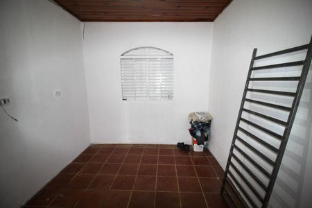 Casa para alugar com 70m², 2 quartos e 1 vaga