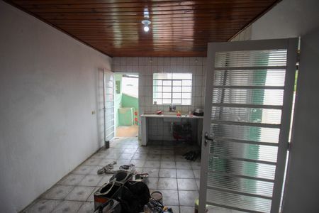 Casa para alugar com 70m², 2 quartos e 1 vaga