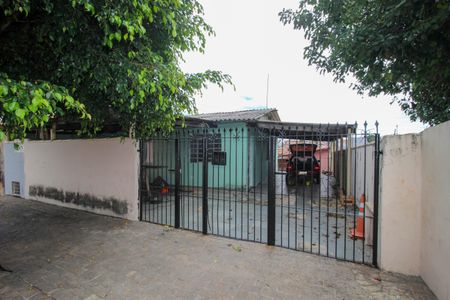 Casa para alugar com 70m², 2 quartos e 1 vaga