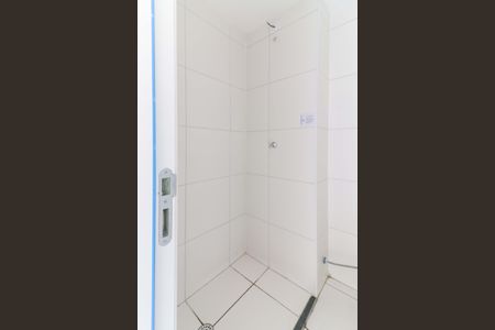 Apartamento para alugar com 37m², 2 quartos e sem vaga Apartamento para alugar com 37m², 2 quartos e sem vagaBanheiro