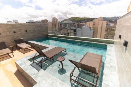 Studio à venda com 33m², 1 quarto e sem vaga Studio à venda com 33m², 1 quarto e sem vagaÁrea comum