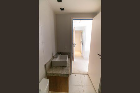 Banheiro de kitnet/studio à venda com 1 quarto, 33m² em Icaraí, Niterói