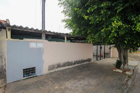 Casa para alugar com 38m², 1 quarto e 1 vaga