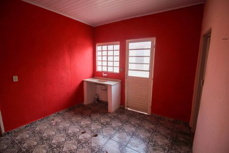 Casa para alugar com 38m², 1 quarto e 1 vaga