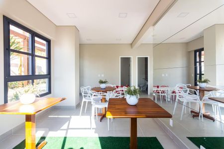 Apartamento à venda com 49m², 2 quartos e 1 vaga Apartamento à venda com 49m², 2 quartos e 1 vagaÁrea Comum