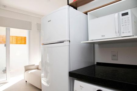 Cozinha de kitnet/studio para alugar com 1 quarto, 32m² em Centro Histórico, Porto Alegre