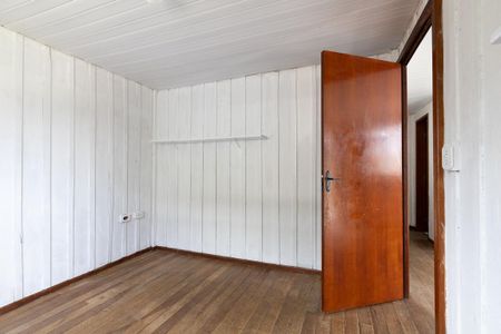 Quarto de casa para alugar com 1 quarto, 50m² em Santa Cândida, Curitiba