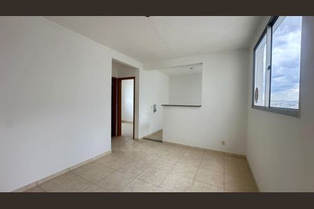 Sala  de apartamento à venda com 2 quartos, 50m² em Califórnia, Contagem
