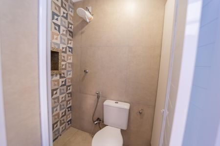 Casa à venda com 125m², 2 quartos e 2 vagas Casa à venda com 125m², 2 quartos e 2 vagasBanheiro 2