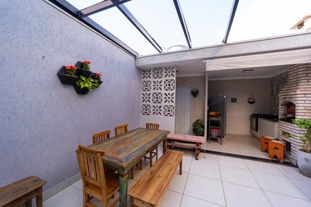 Casa à venda com 125m², 2 quartos e 2 vagas Casa à venda com 125m², 2 quartos e 2 vagasÁrea gourmet