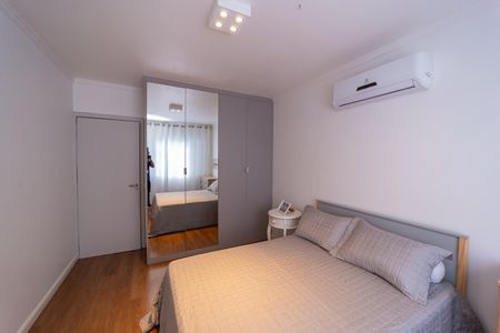 Casa à venda com 125m², 2 quartos e 2 vagas Casa à venda com 125m², 2 quartos e 2 vagasQuarto 2