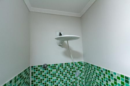 Casa à venda com 136m², 2 quartos e 2 vagasBanheiro