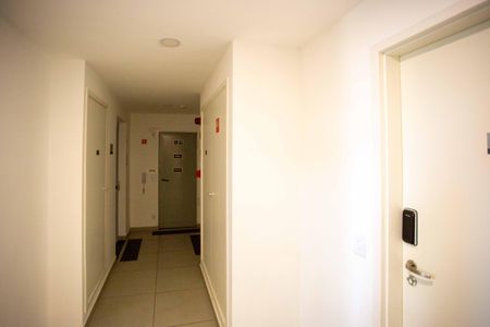 Apartamento à venda com 47m², 2 quartos e 1 vagaHall de entrada