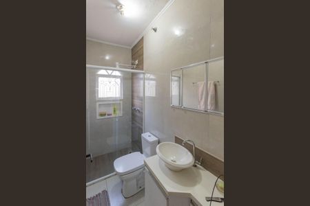 Casa à venda com 273m², 3 quartos e 3 vagas Casa à venda com 273m², 3 quartos e 3 vagasBanheiro