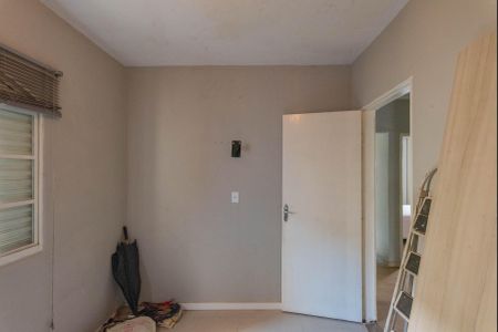 Casa à venda com 273m², 3 quartos e 3 vagas Casa à venda com 273m², 3 quartos e 3 vagasQuarto 2