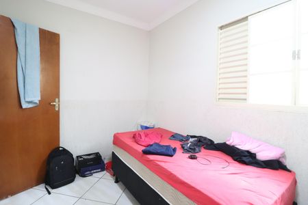 Casa para alugar com 120m², 4 quartos e 2 vagasQuarto 1