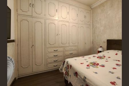 Apartamento à venda com 115m², 3 quartos e 1 vagaQuarto 2