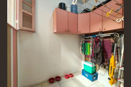 Apartamento à venda com 115m², 3 quartos e 1 vagaQuarto de Serviço