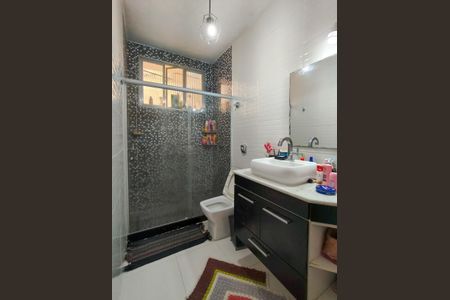 Apartamento à venda com 115m², 3 quartos e 1 vagaBanheiro Corredor