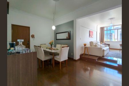 Apartamento à venda com 115m², 3 quartos e 1 vagaSala