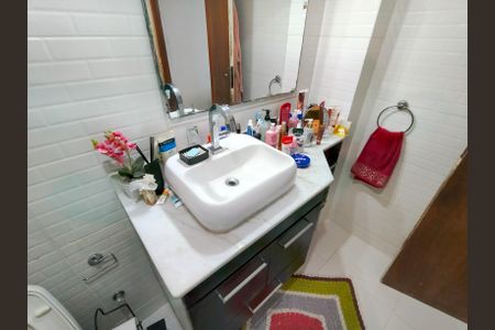 Apartamento à venda com 115m², 3 quartos e 1 vagaBanheiro Corredor