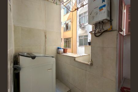 Apartamento à venda com 115m², 3 quartos e 1 vagaÁrea de Serviço