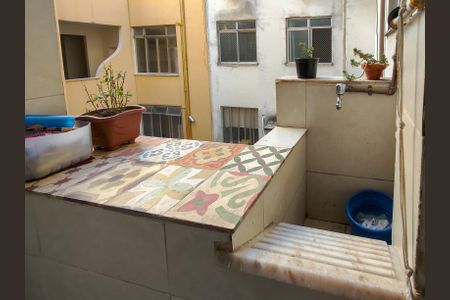 Apartamento à venda com 115m², 3 quartos e 1 vagaÁrea de Serviço