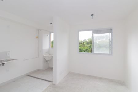 Sala de apartamento para alugar com 2 quartos, 40m² em Jardim Helian, São Paulo