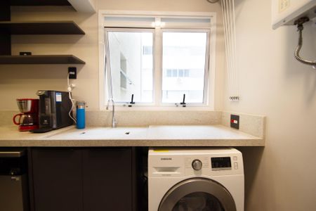 Apartamento para alugar com 72m², 2 quartos e 1 vagalavanderia