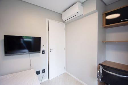 Apartamento para alugar com 72m², 2 quartos e 1 vagaquarto 2