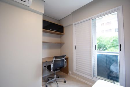 Apartamento para alugar com 72m², 2 quartos e 1 vagaquarto 2