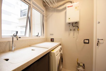 Apartamento para alugar com 72m², 2 quartos e 1 vagalavanderia