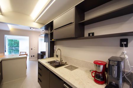 Apartamento para alugar com 72m², 2 quartos e 1 vagacozinha